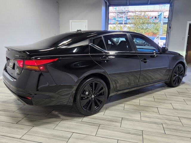 2022 Nissan Altima in Cinnaminson, NJ 08077 - 18067322 5