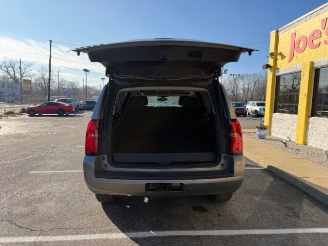 2018 Chevrolet Tahoe in Indianapolis, IN 46222-4002 - 18067332 8