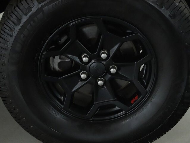 2020 Jeep Gladiator in Bedford, OH 44146 - 18067334 10