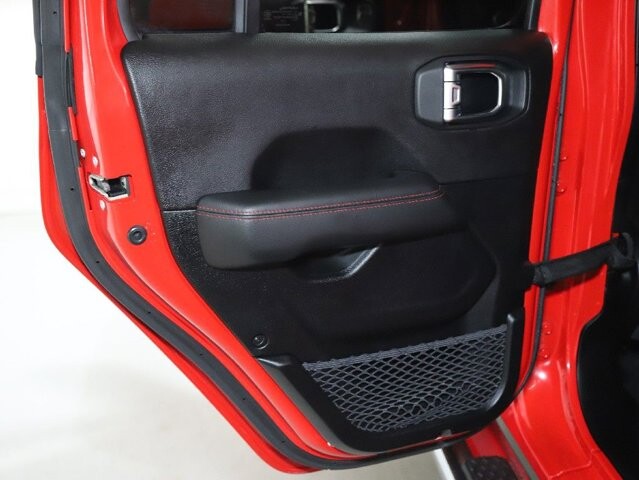 2020 Jeep Gladiator in Bedford, OH 44146 - 18067334 13