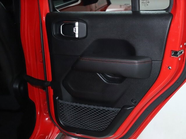 2020 Jeep Gladiator in Bedford, OH 44146 - 18067334 30