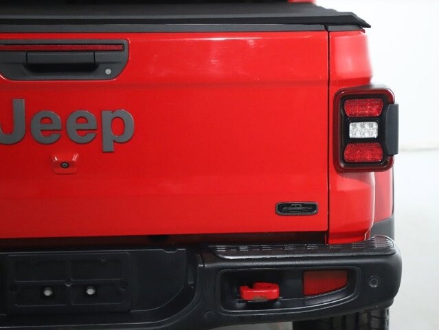 2020 Jeep Gladiator in Bedford, OH 44146 - 18067334 44
