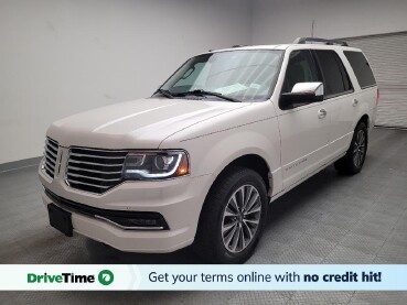 2017 Lincoln Navigator in Riverside, CA 92504