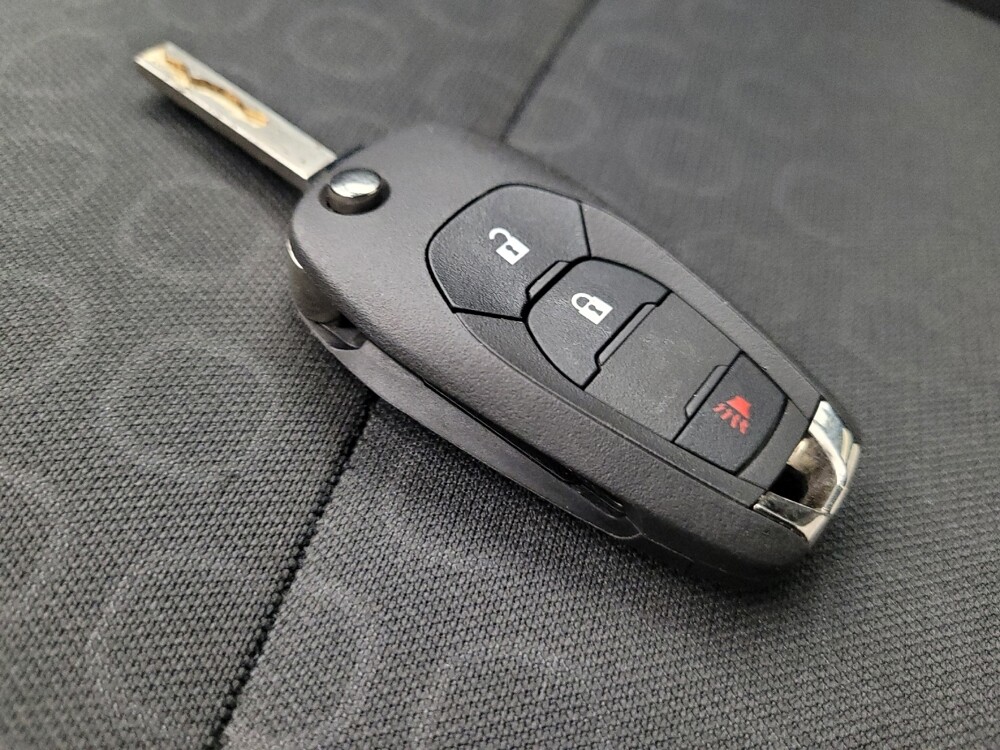 2020 Chevrolet Trax in Mesa, AZ 85210 - 18067377 32