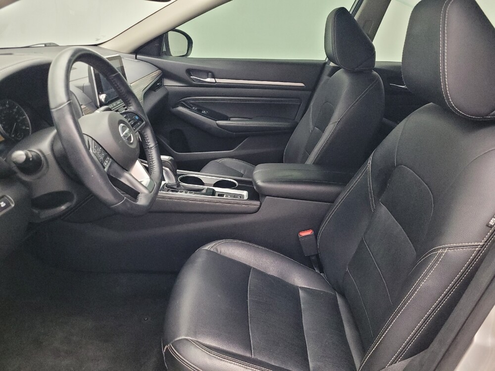 2020 Nissan Altima in Wilmington, NC 28405 - 18067396 17