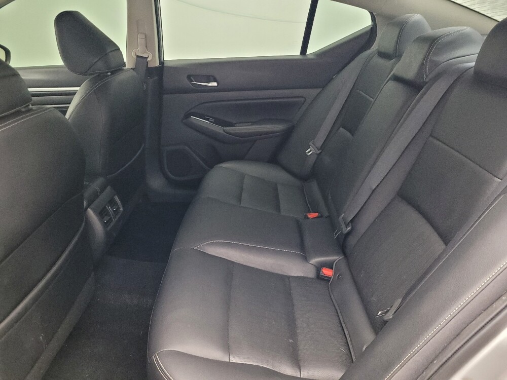 2020 Nissan Altima in Wilmington, NC 28405 - 18067396 18