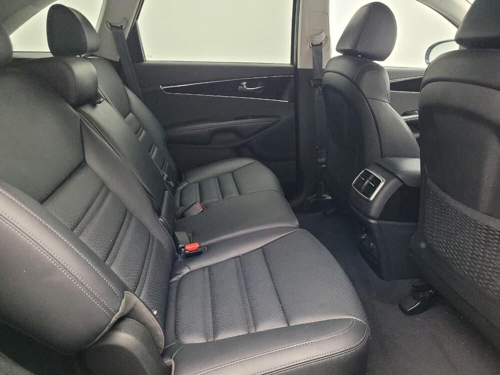 2019 Kia Sorento in Pensacola, FL 32505 - 18067399 19