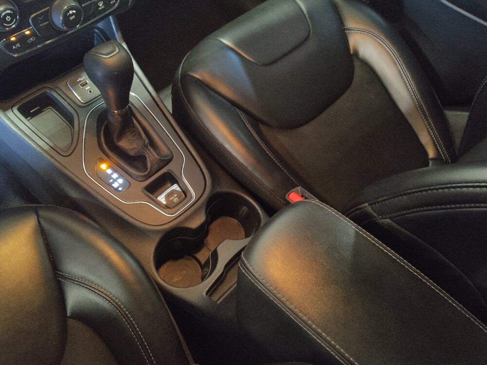 2020 Jeep Cherokee in Ocala, FL 34471 - 18067401 26