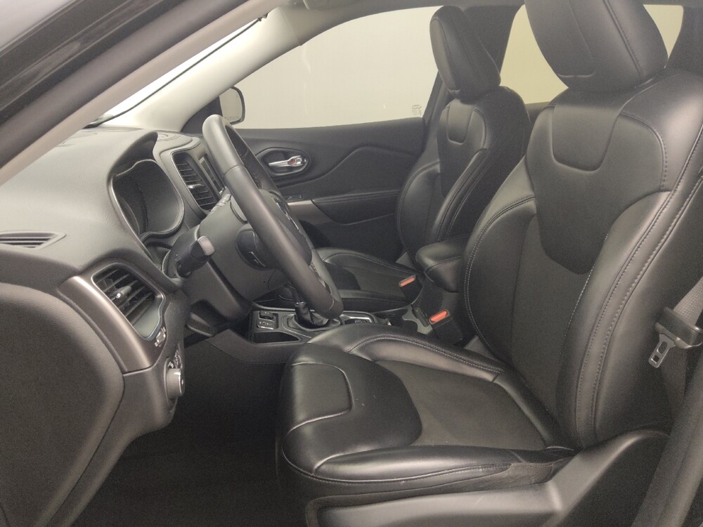 2020 Jeep Cherokee in Ocala, FL 34471 - 18067401 17