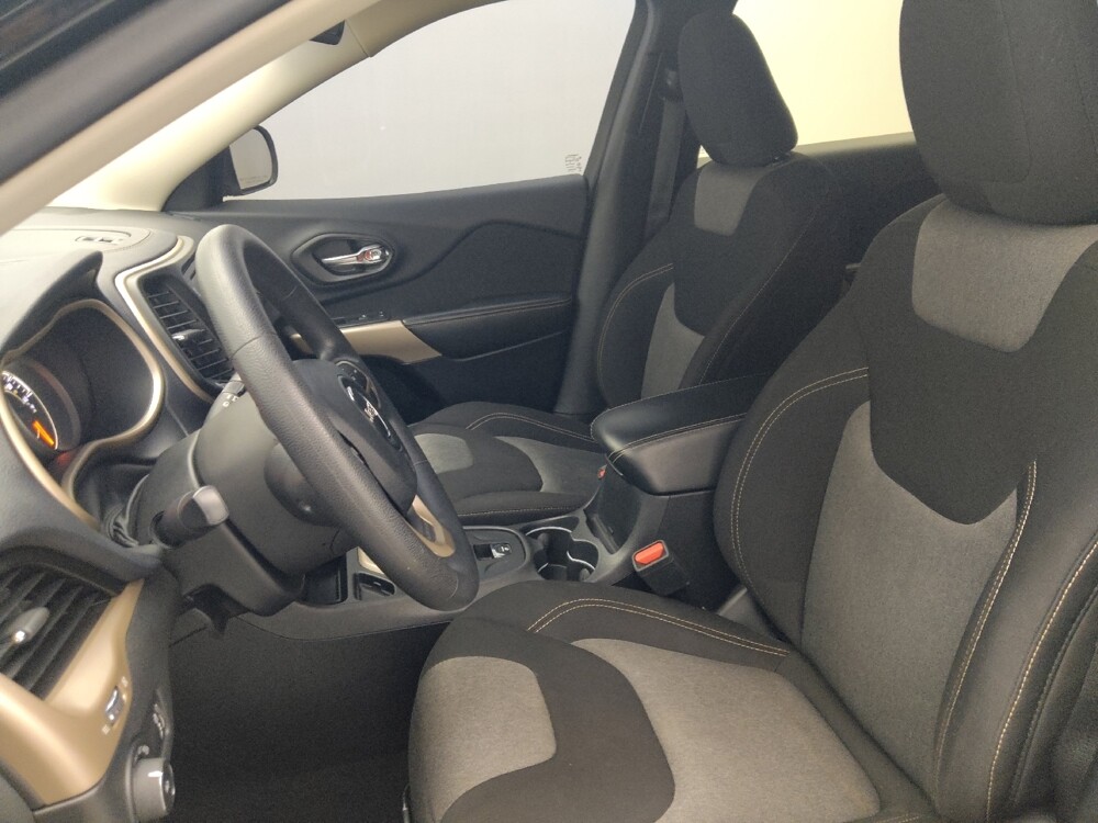 2018 Jeep Cherokee in Pensacola, FL 32505 - 18067457 17