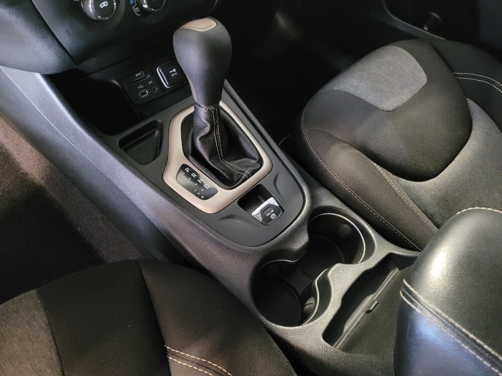 2018 Jeep Cherokee in Pensacola, FL 32505 - 18067457 26