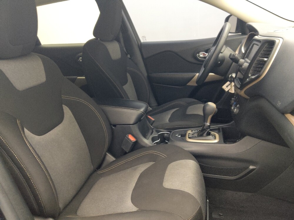 2018 Jeep Cherokee in Pensacola, FL 32505 - 18067457 21