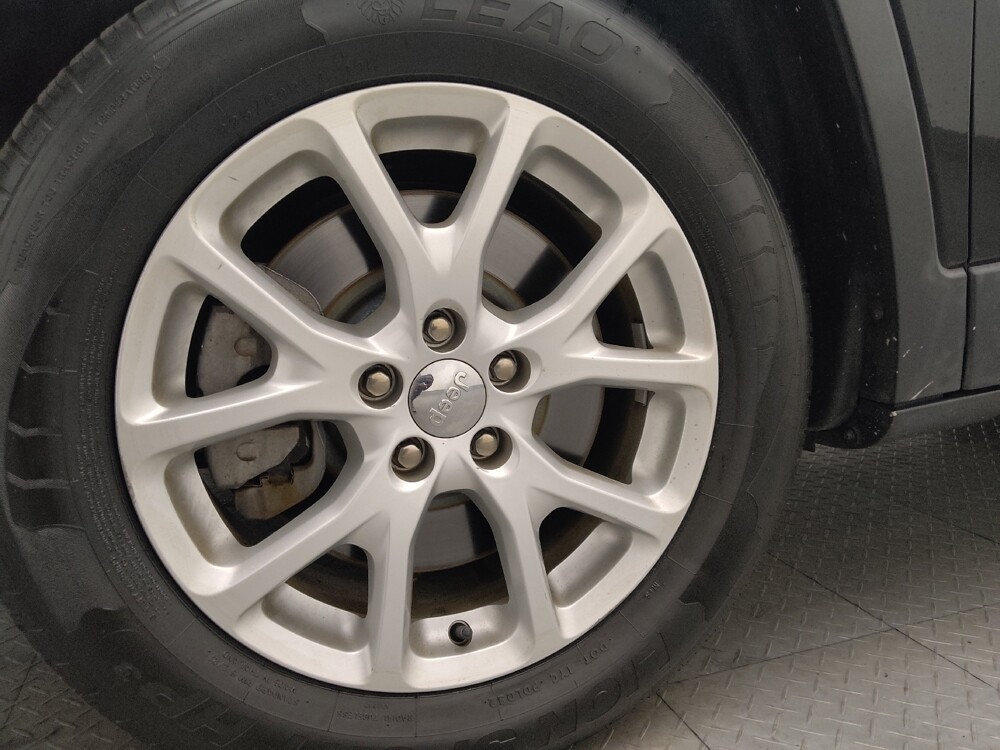 2018 Jeep Cherokee in Pensacola, FL 32505 - 18067457 31