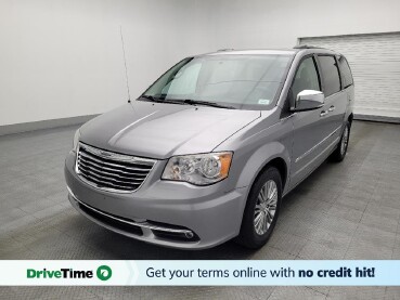 2015 Chrysler Town & Country in Pensacola, FL 32505