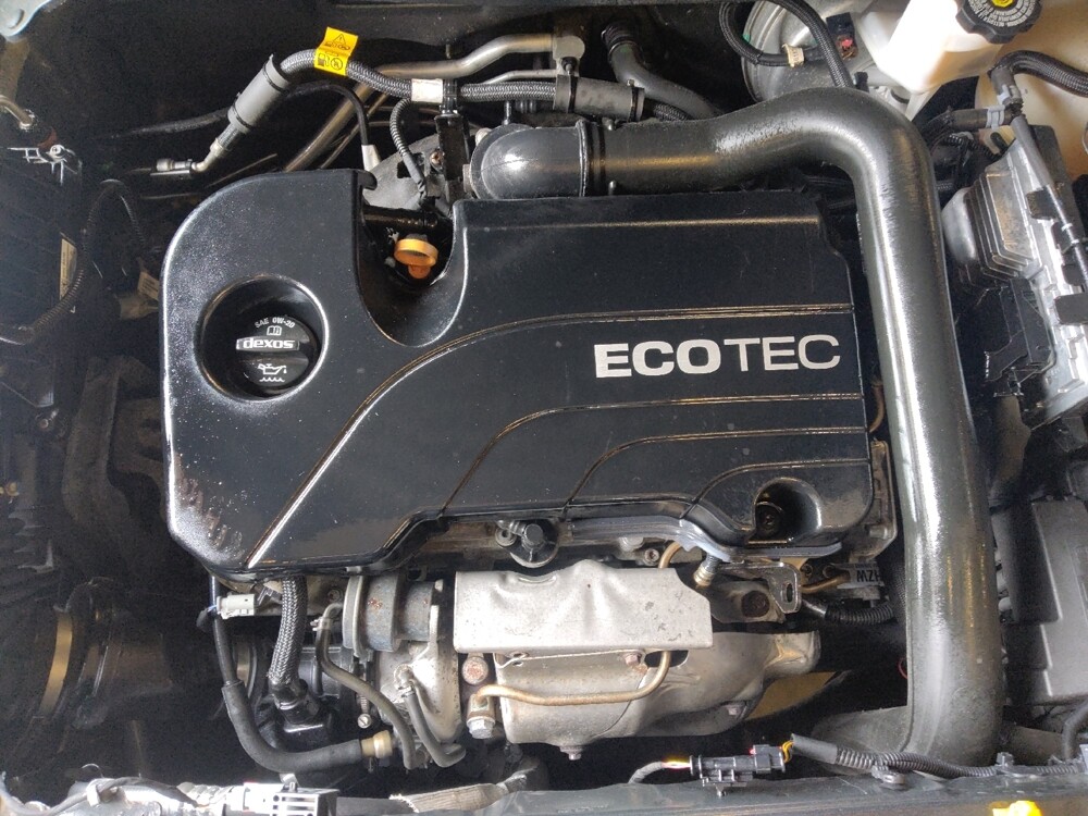 2019 Chevrolet Equinox in Jacksonville, FL 32210 - 18067473 30