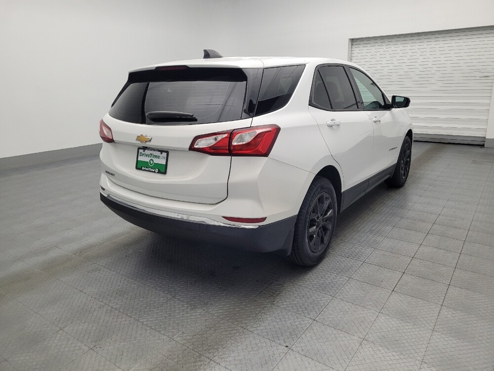 2018 Chevrolet Equinox in Pensacola, FL 32505 - 18067492 9