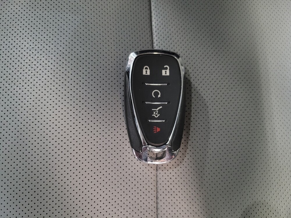 2018 Chevrolet Equinox in Pensacola, FL 32505 - 18067499 32