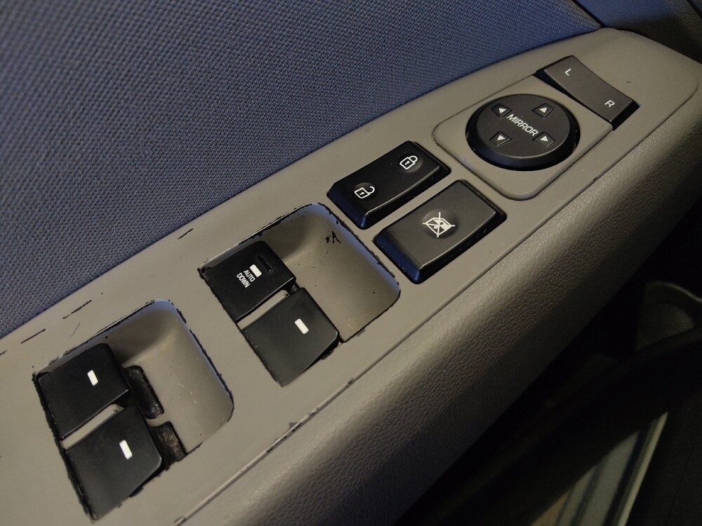 2019 Hyundai Elantra in Live Oak, TX 78233 - 18067507 27