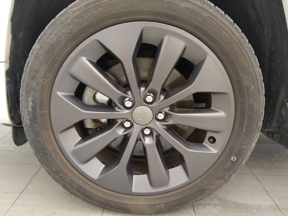 2019 Jeep Cherokee in Fort Myers, FL 33907 - 18067547 31