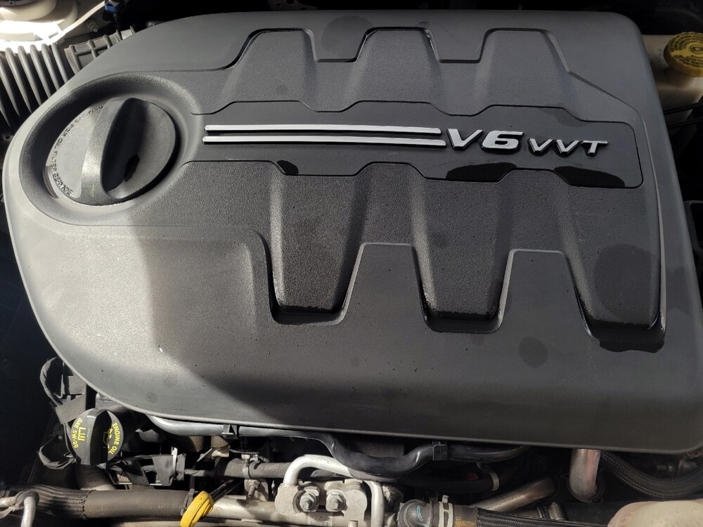 2019 Jeep Cherokee in Fort Myers, FL 33907 - 18067547 30