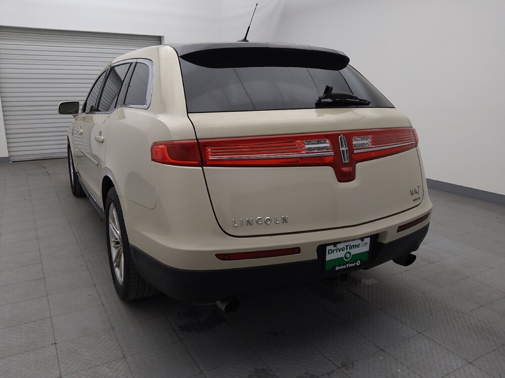 2014 Lincoln MKT in Live Oak, TX 78233 - 18067549 6