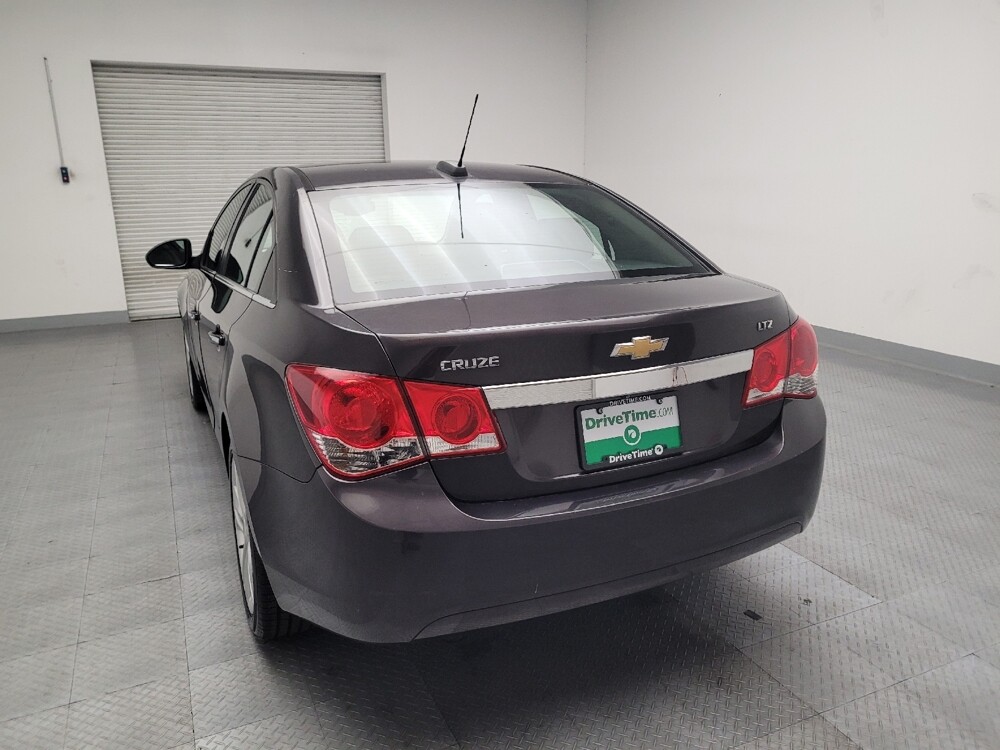 2016 Chevrolet Cruze in Bakersfield, CA 93309 - 18067551 6