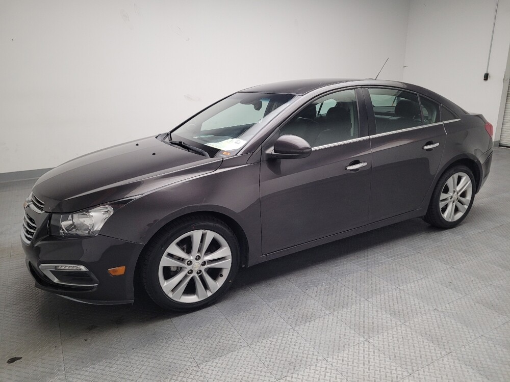 2016 Chevrolet Cruze in Bakersfield, CA 93309 - 18067551 2