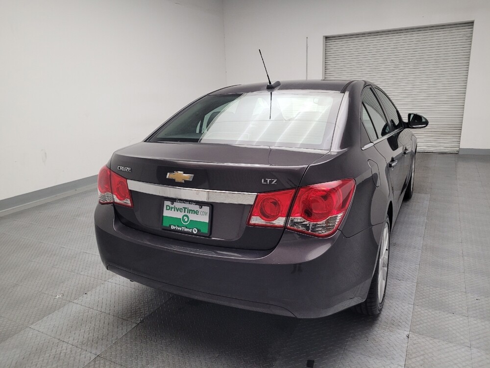 2016 Chevrolet Cruze in Bakersfield, CA 93309 - 18067551 7
