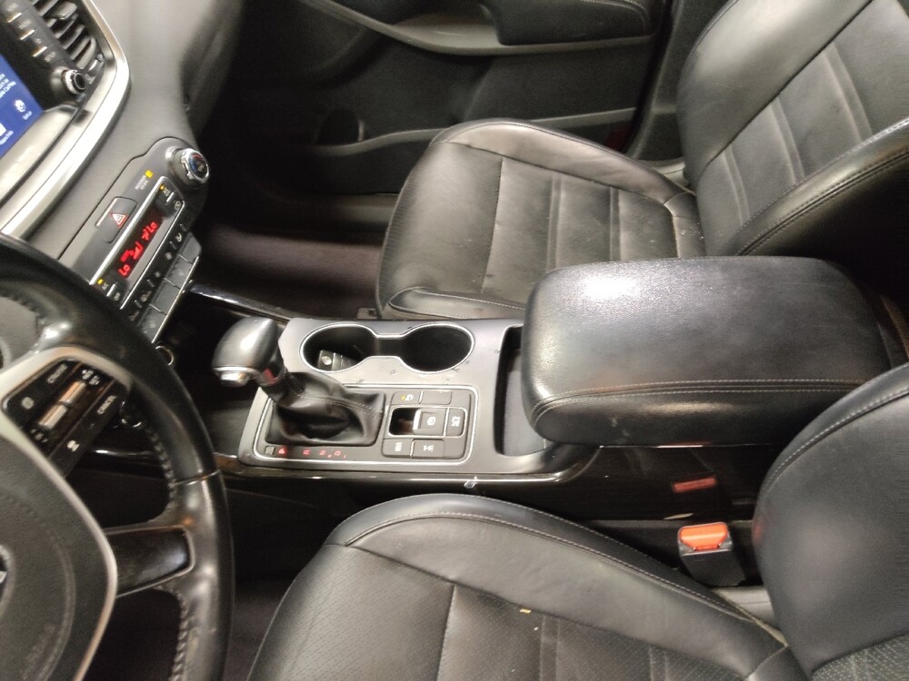 2019 Kia Sorento in Fort Worth, TX 76116 - 18067586 26