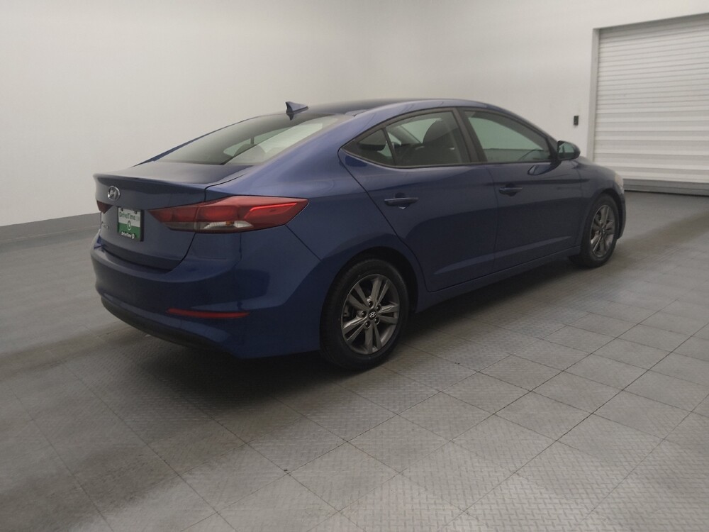 2018 Hyundai Elantra in Pensacola, FL 32505 - 18067598 10