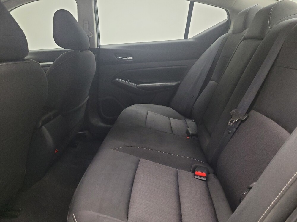 2022 Nissan Altima in Eastpointe, MI 48021 - 18067663 18