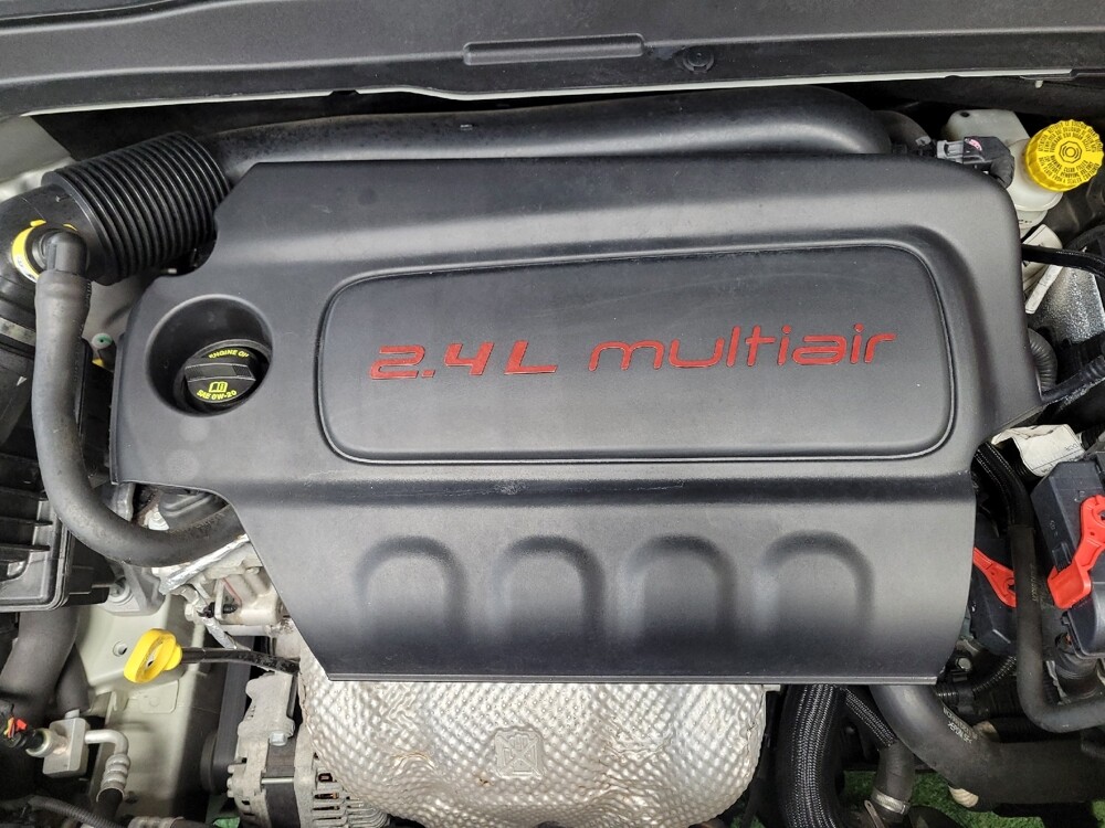 2020 Jeep Renegade in Fort Worth, TX 76116 - 18067666 30