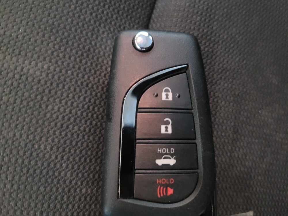 2022 Toyota Corolla in Tampa, FL 33612 - 18067669 32