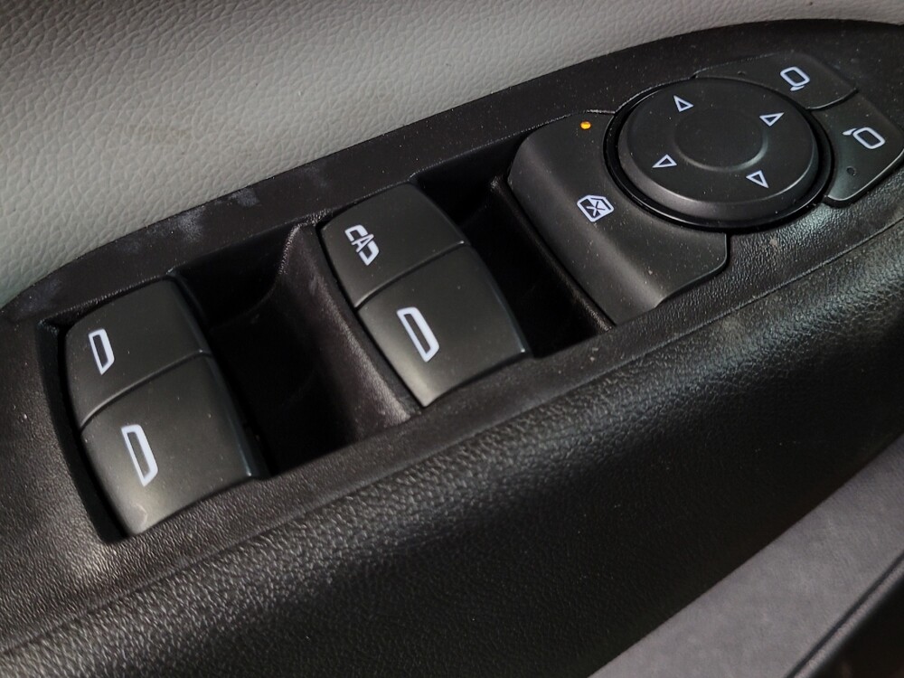 2018 Chevrolet Equinox in Tampa, FL 33612 - 18067670 27