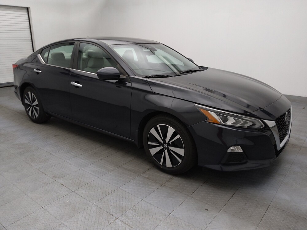 2021 Nissan Altima in Gastonia, NC 28056 - 18067680 11