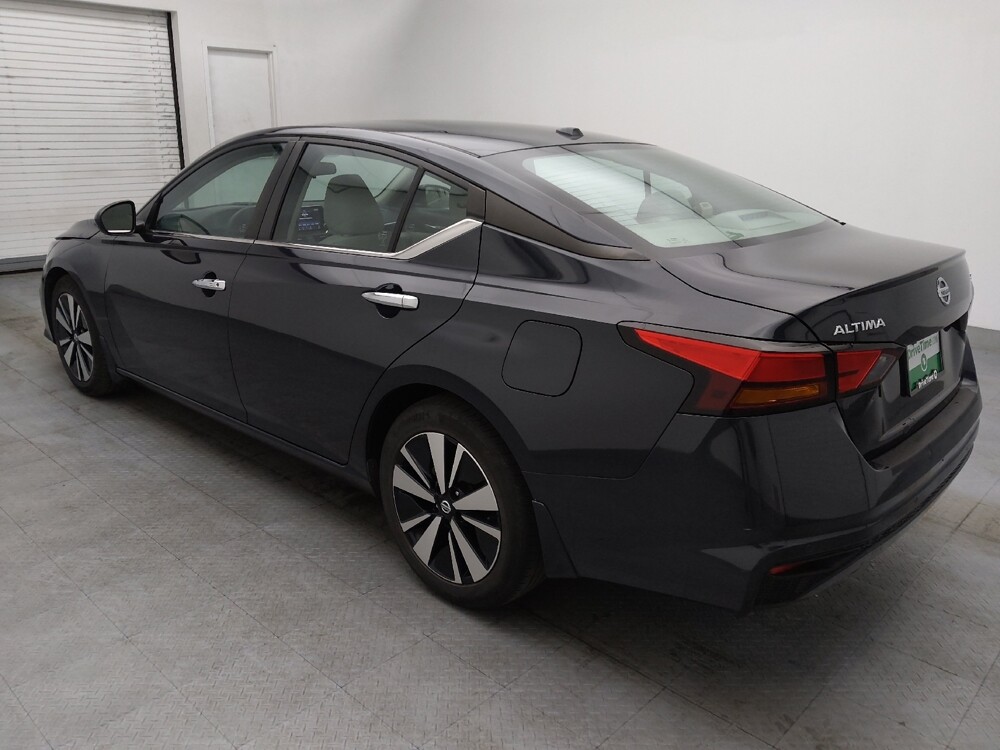 2021 Nissan Altima in Gastonia, NC 28056 - 18067680 3
