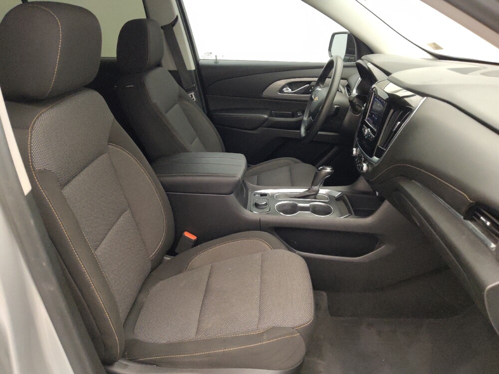 2020 Chevrolet Traverse in Houston, TX 77034 - 18067681 21