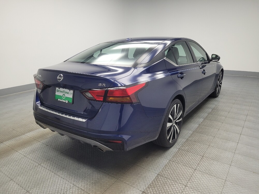 2022 Nissan Altima in Indianapolis, IN 46222 - 18067687 9