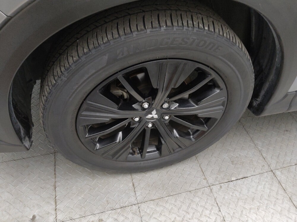 2020 Mitsubishi Eclipse Cross in Springfield, MO 65807 - 18067702 31