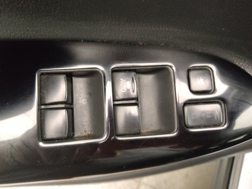 2020 Mitsubishi Eclipse Cross in Springfield, MO 65807 - 18067702 27