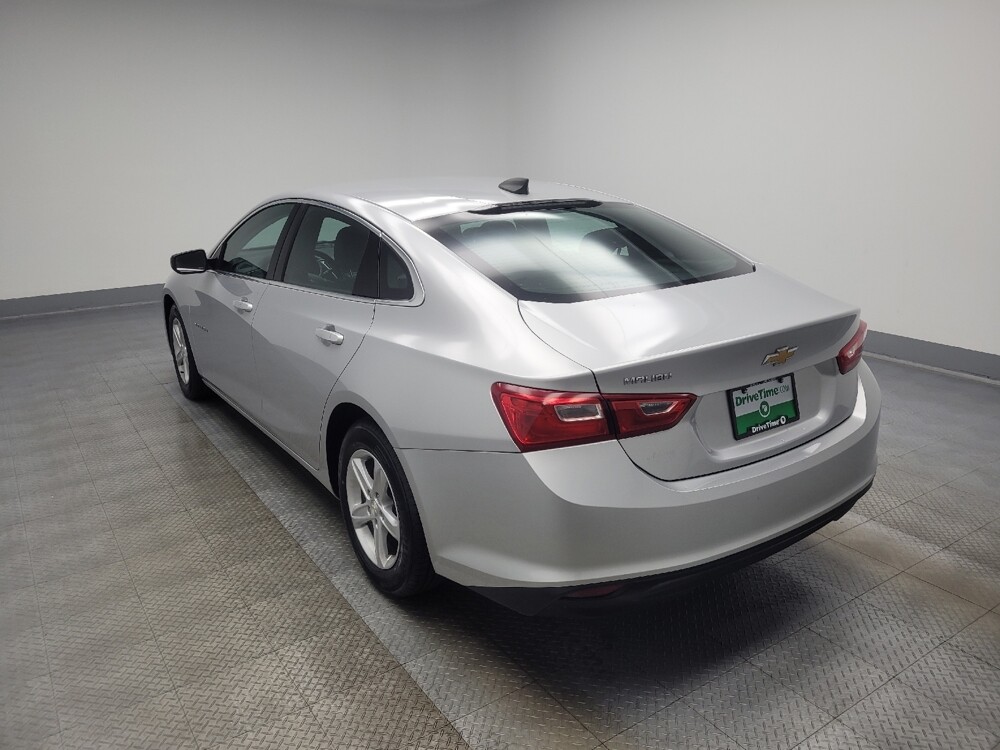 2020 Chevrolet Malibu in Ft Wayne, IN 46805 - 18067706 5