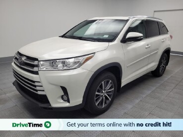 2017 Toyota Highlander in Huntsville, AL 35816