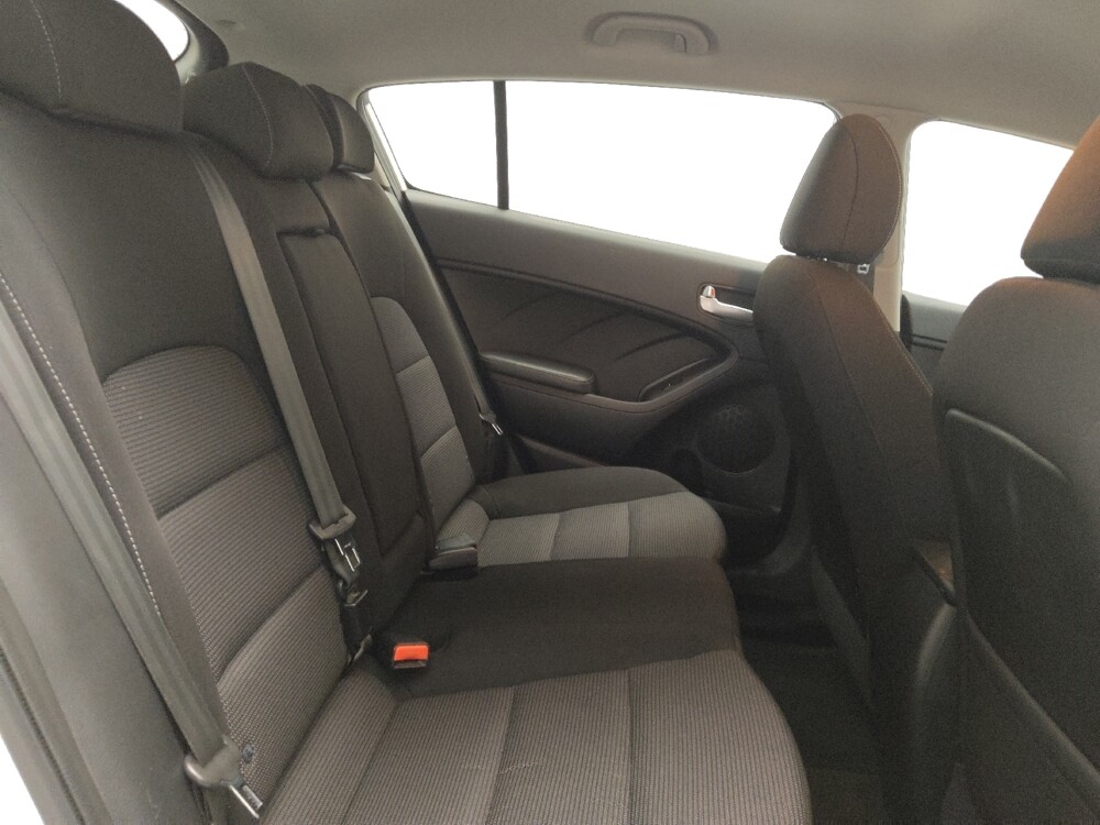 2017 Kia Forte in Stone Mountain, GA 30083 - 18067737 19