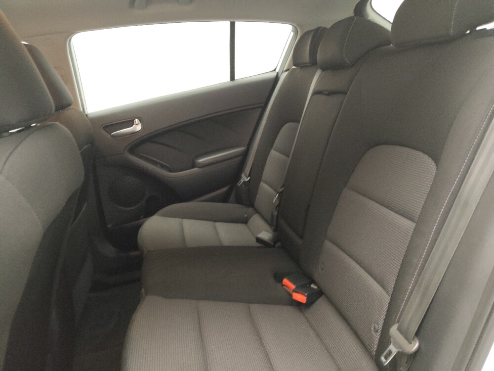 2017 Kia Forte in Stone Mountain, GA 30083 - 18067737 18