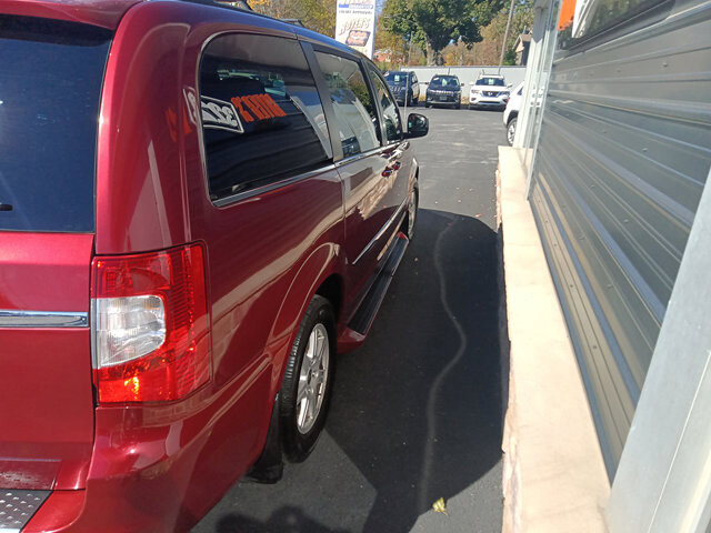 2011 Chrysler Town & Country in DuBois, PA 15801 - 18067745 10