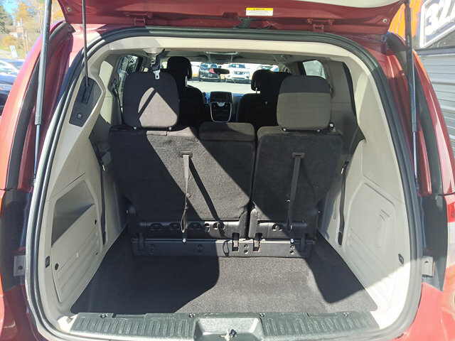 2011 Chrysler Town & Country in DuBois, PA 15801 - 18067745 11