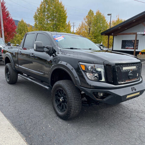 2018 Nissan Titan in Coeur d&amp;#039;Alene, ID 83815 - 18067776 7