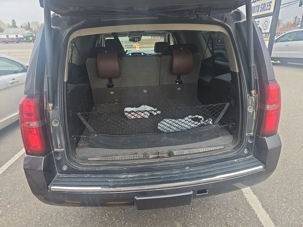 2015 Chevrolet Suburban in Wadena, MN 56482 - 18067780 4