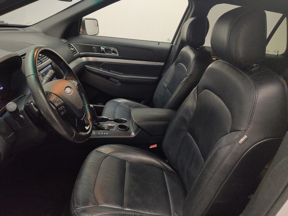 2016 Ford Explorer in Conyers, GA 30094 - 18067801 17