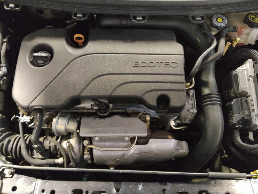 2019 Chevrolet Cruze in Albuquerque, NM 87113 - 18067841 30